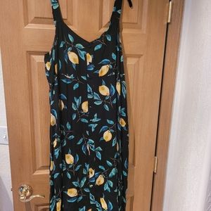 Jessica Simpson lemon dress